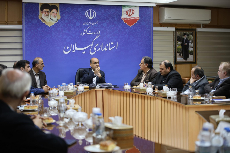 دیدار معاون نظارت، ارزیابی و سنجش صلاحیت حرفه ای دانشگاه جامع علمی‌کاربردی کشور و رئیس واحد استانی گیلان با استاندار گیلان